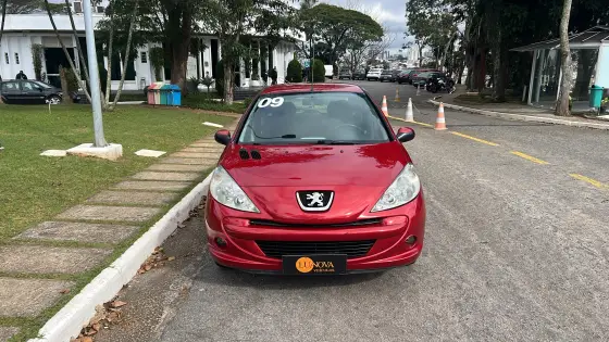 PEUGEOT 207 1.4 XR SPORT 8V FLEX 4P MANUAL PEUGEOT 207 1.4 XR SPORT 8V FLEX 4P MANUAL