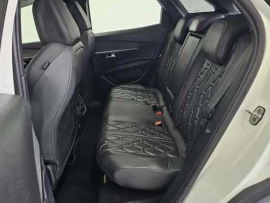 PEUGEOT-3008-1.6 16V THP GASOLINA GRIFFE AUTOMÁTICO PEUGEOT-3008-2022