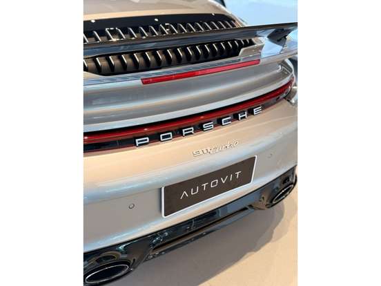 PORSCHE-911-2022