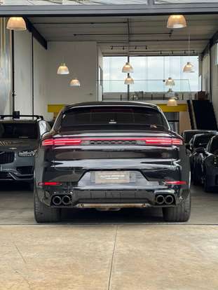 PORSCHE-CAYENNE-2024