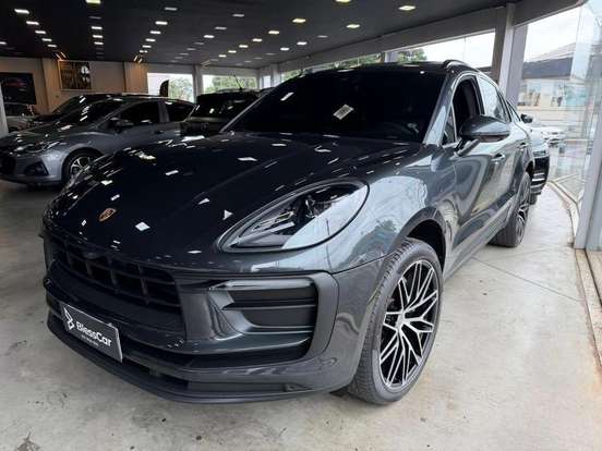 PORSCHE-MACAN-2024