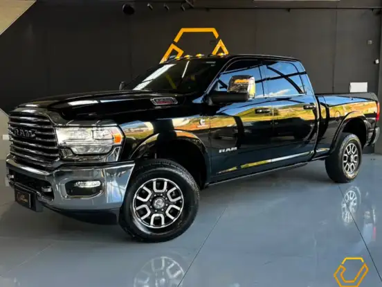 RAM-3500-6.7 I6 TURBO DIESEL LIMITED LONGHORN CD 4X4 AUTOMÁTICO RAM-3500-2024
