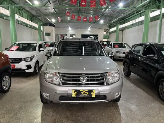 RENAULT DUSTER 1.6 TECH ROAD 4X2 16V FLEX 4P MANUAL RENAULT DUSTER 1.6 TECH ROAD 4X2 16V FLEX 4P MANUAL