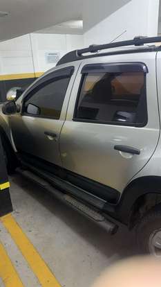 RENAULT-DUSTER-2014