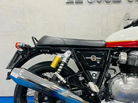 ROYAL ENFIELD-INTERCEPTOR ROYAL ENFIELD-INTERCEPTOR-2022