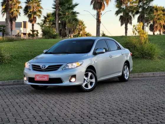 TOYOTA COROLLA 1.8 GLI 16V FLEX 4P MANUAL TOYOTA COROLLA 1.8 GLI 16V FLEX 4P MANUAL