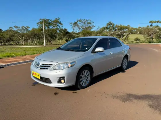 TOYOTA COROLLA 2.0 ALTIS 16V FLEX 4P AUTOMÁTICO TOYOTA COROLLA 2.0 ALTIS 16V FLEX 4P AUTOMÁTICO