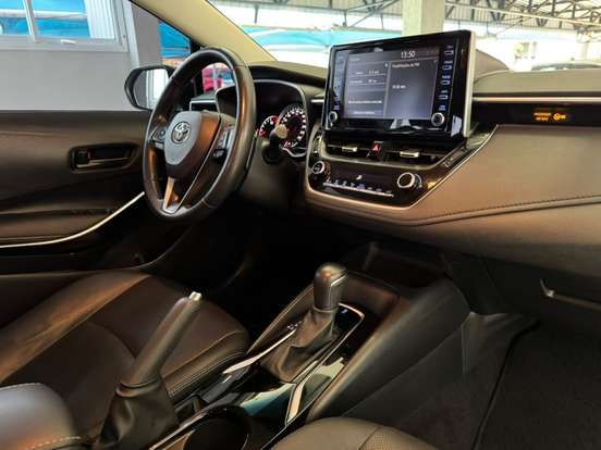 TOYOTA-COROLLA-2020