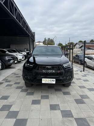 TOYOTA-HILUX-2022