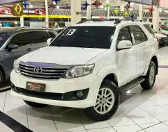 TOYOTA HILUX SW4 2.7 SR 4X2 16V FLEX 4P AUTOMÁTICO TOYOTA HILUX SW4 2.7 SR 4X2 16V FLEX 4P AUTOMÁTICO