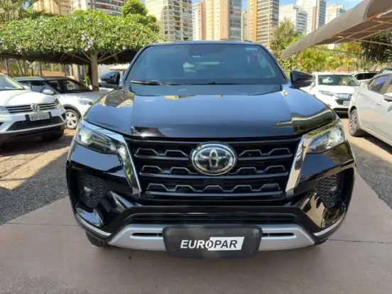 TOYOTA-HILUX SW4-2.8 D-4D TURBO DIESEL SRX 7L 4X4 AUTOMÁTICO TOYOTA-HILUX SW4-2021
