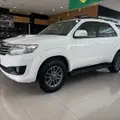 TOYOTA HILUX SW4 3.0 SRV 4X4 7 LUGARES 16V TURBO INTERCOOLER DIESEL 4P AUTOMÁTICO TOYOTA HILUX SW4 3.0 SRV 4X4 7 LUGARES 16V TURBO INTERCOOLER DIESEL 4P AUTOMÁTICO