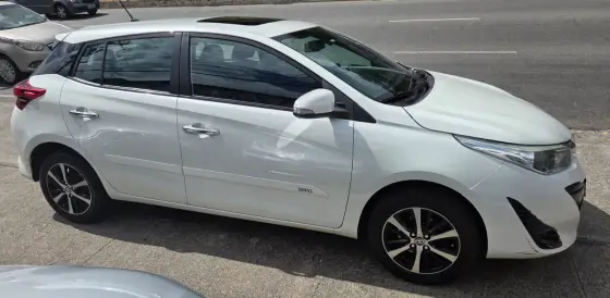 TOYOTA YARIS 1.5 16V FLEX XLS MULTIDRIVE TOYOTA YARIS 1.5 16V FLEX XLS MULTIDRIVE