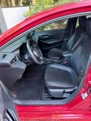 TOYOTA-COROLLA-2021