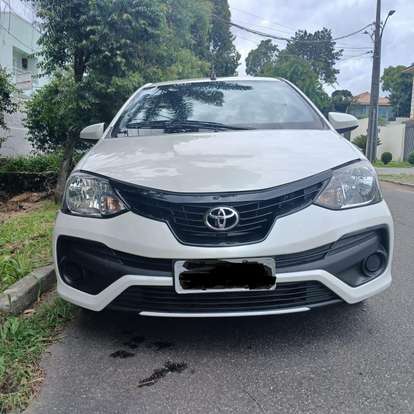 TOYOTA-ETIOS-1.3 X 16V FLEX 4P AUTOMÁTICO TOYOTA-ETIOS-2018