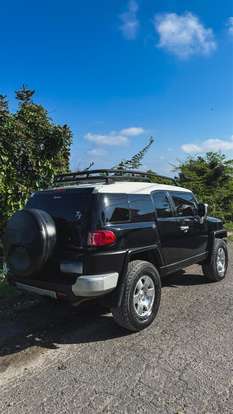 TOYOTA-FJ CRUISER-4.0 4X4 V6 24V GASOLINA 4P AUTOMÁTICO TOYOTA-FJ CRUISER-2009