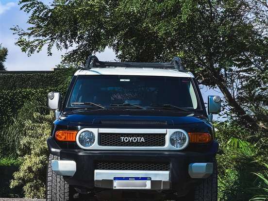 TOYOTA-FJ CRUISER-4.0 4X4 V6 24V GASOLINA 4P AUTOMÁTICO TOYOTA-FJ CRUISER-2009