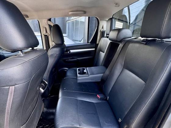 TOYOTA HILUX 2.8 SRX 4X4 CD 16V DIESEL 4P AUTOMÁTICO