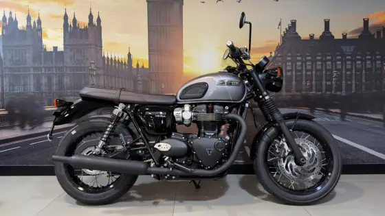 TRIUMPH BONNEVILLE T120 BLACK 1200 TRIUMPH BONNEVILLE T120 BLACK 1200