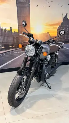 TRIUMPH-BONNEVILLE T120 BLACK 1200-2026