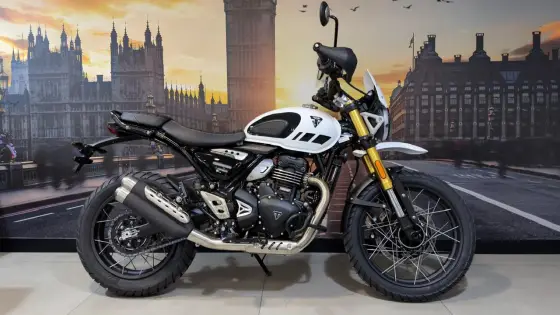 TRIUMPH SCRAMBLER 400 XC 
