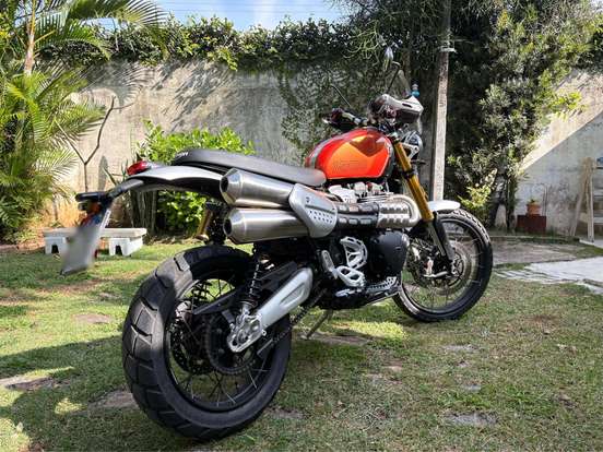 TRIUMPH-BONNEVILLE SCRAMBLER 1200 XE TRIUMPH-BONNEVILLE SCRAMBLER 1200 XE-2025