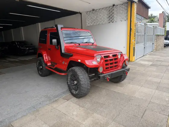 TROLLER T4 3.0 TETO RÍGIDO 16V TURBO ELETRONIC DIESEL 2P MANUAL TROLLER T4 3.0 TETO RÍGIDO 16V TURBO ELETRONIC DIESEL 2P MANUAL