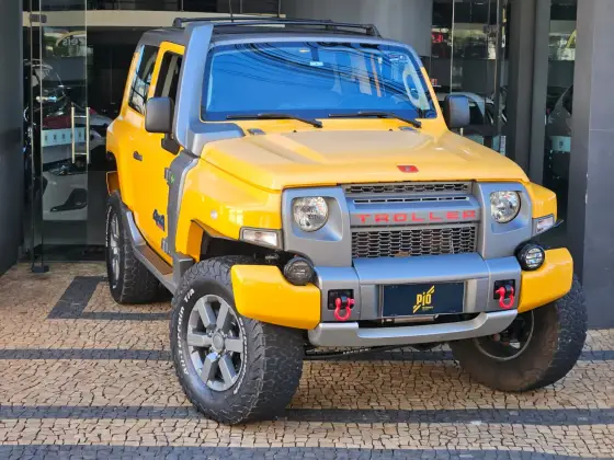 TROLLER T4 3.2 XLT 4X4 20V TURBO INTERCOOLER DIESEL 2P MANUAL TROLLER T4 3.2 XLT 4X4 20V TURBO INTERCOOLER DIESEL 2P MANUAL