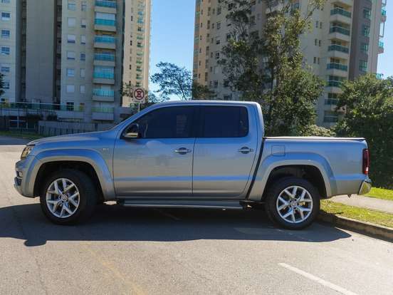 VOLKSWAGEN-AMAROK-3.0 V6 TDI DIESEL HIGHLINE CD 4MOTION AUTOMÁTICO VOLKSWAGEN-AMAROK-2021