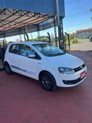 VOLKSWAGEN FOX 1.6 MI ROCK IN RIO 8V FLEX 4P MANUAL VOLKSWAGEN FOX 1.6 MI ROCK IN RIO 8V FLEX 4P MANUAL