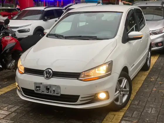 VOLKSWAGEN FOX 1.6 MSI COMFORTLINE 8V FLEX 4P AUTOMATIZADO VOLKSWAGEN FOX 1.6 MSI COMFORTLINE 8V FLEX 4P AUTOMATIZADO