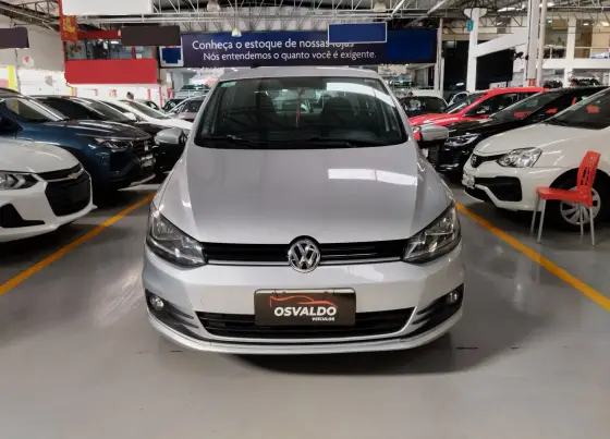 VOLKSWAGEN FOX 1.6 MSI TOTAL FLEX CONNECT 4P MANUAL VOLKSWAGEN FOX 1.6 MSI TOTAL FLEX CONNECT 4P MANUAL