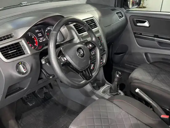 VOLKSWAGEN-FOX-1.6 MSI TOTAL FLEX XTREME 4P MANUAL VOLKSWAGEN-FOX-2019