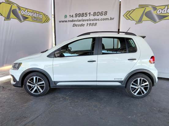 VOLKSWAGEN-FOX-2021