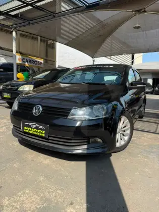 VOLKSWAGEN GOL 1.6 MI HIGHLINE 8V FLEX 4P MANUAL VOLKSWAGEN GOL 1.6 MI HIGHLINE 8V FLEX 4P MANUAL