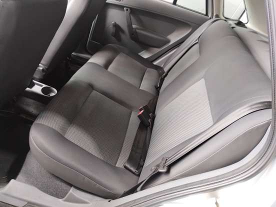 VOLKSWAGEN-GOL-2012