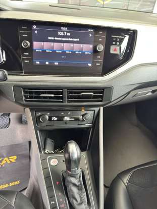 VOLKSWAGEN-POLO-2019