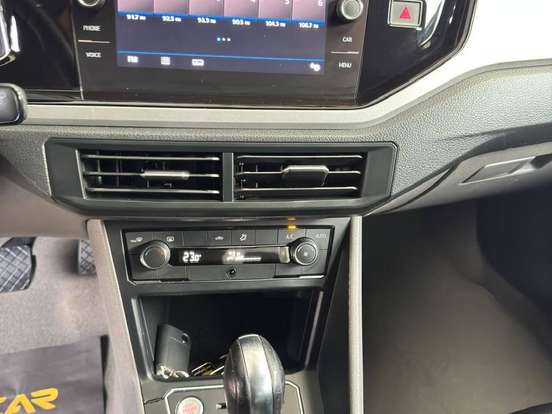 VOLKSWAGEN-POLO-1.0 200 TSI HIGHLINE AUTOMÁTICO VOLKSWAGEN-POLO-2019
