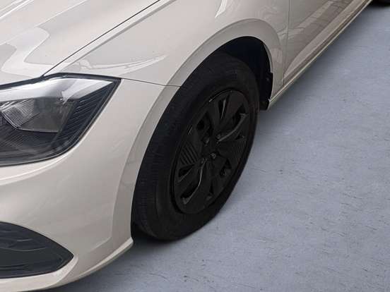 VOLKSWAGEN-POLO-2024