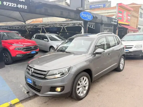 VOLKSWAGEN TIGUAN 2.0 TSI 16V TURBO GASOLINA 4P TIPTRONIC VOLKSWAGEN TIGUAN 2.0 TSI 16V TURBO GASOLINA 4P TIPTRONIC