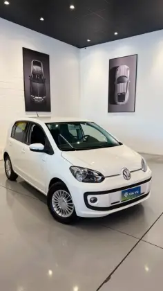VOLKSWAGEN UP 1.0 TSI MOVE UP 12V FLEX 4P MANUAL VOLKSWAGEN UP 1.0 TSI MOVE UP 12V FLEX 4P MANUAL