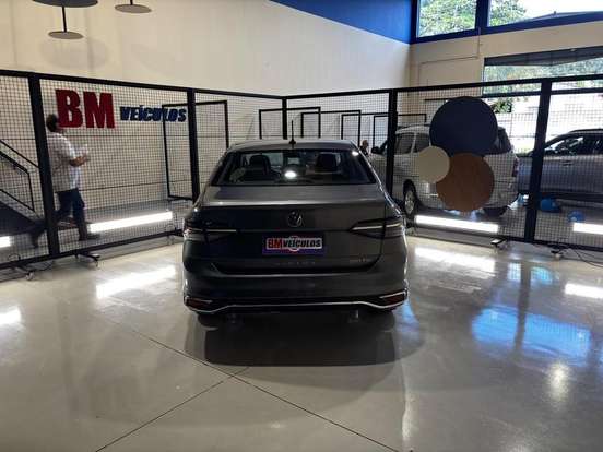 VOLKSWAGEN-VIRTUS-2024