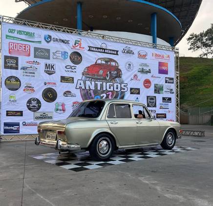 Volkswagen 1600 1.6 8V Gasolina 4P Manual