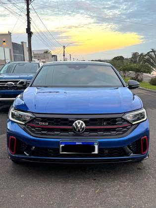VOLKSWAGEN JETTA 2.0 350 TSI GASOLINA GLI DSG