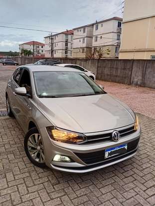 VOLKSWAGEN-POLO-2020