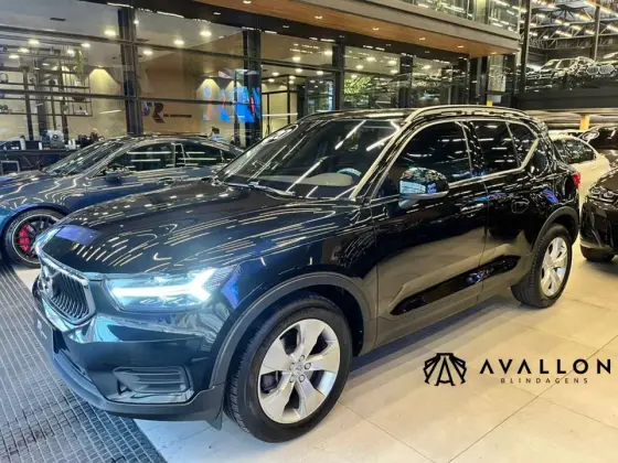 VOLVO XC40 2.0 T4 GASOLINA GEARTRONIC