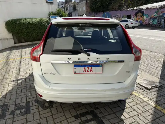 VOLVO-XC60-2.0 T5 DYNAMIC FWD TURBO GASOLINA 4P AUTOMÁTICO VOLVO-XC60-2014