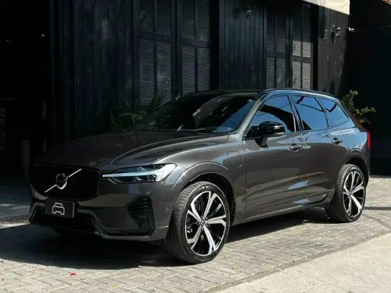VOLVO XC60 2.0 T8 RECHARGE R-DESIGN AWD GEARTRONIC VOLVO XC60 2.0 T8 RECHARGE R-DESIGN AWD GEARTRONIC