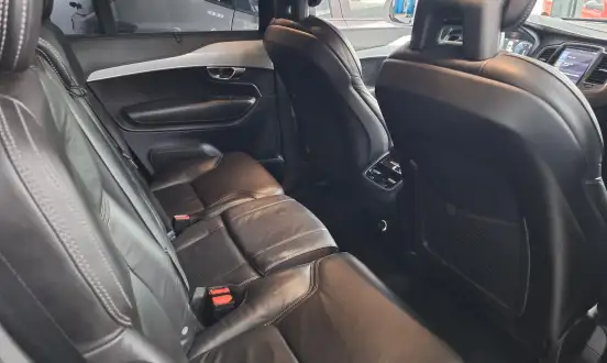 VOLVO-XC90-2016