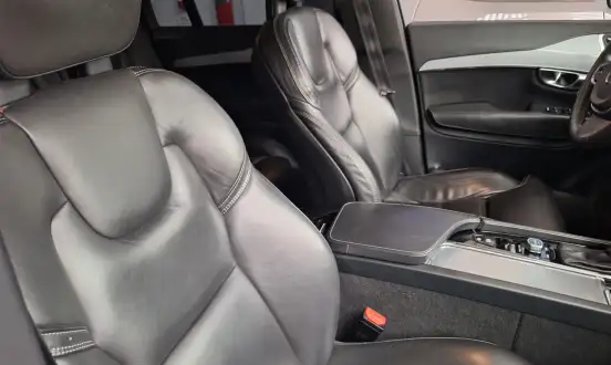 VOLVO-XC90-2016